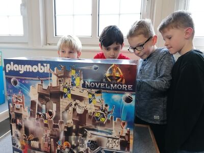 Playmobil_Burg